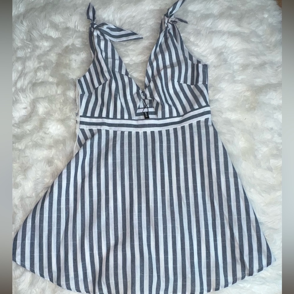 ZAFUL Blue and White striped dress